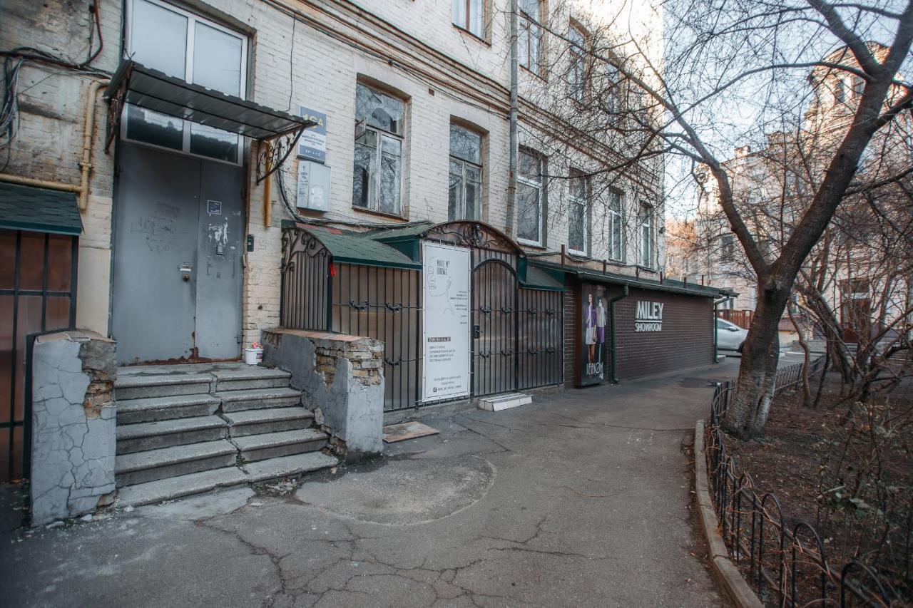 Затишна Квартира Біля Майдану Незалежності Kiev Esterno foto